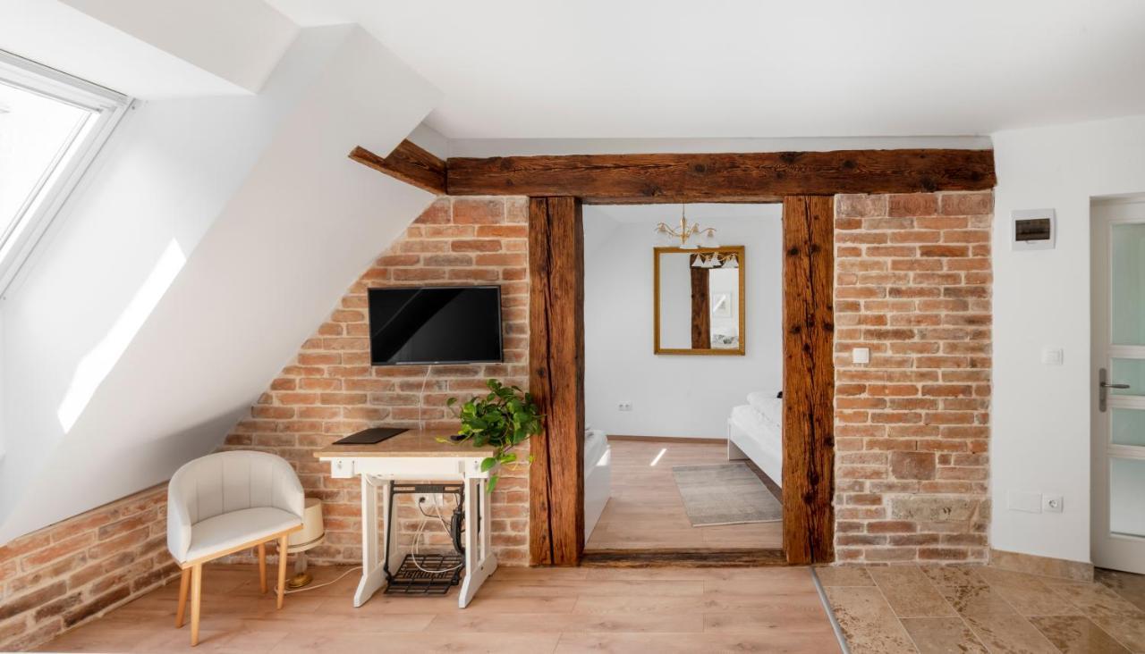 Florand Rooms&wine Frühstückspension Ödenburg